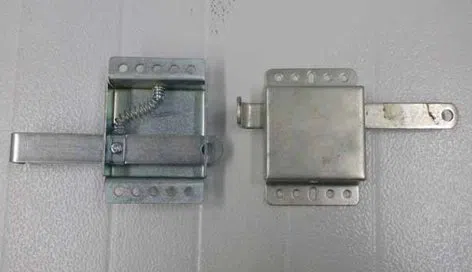 Cleveland Pro Locksmith Cleveland, OH 216-365-7132 - 9-Garage-Door-Locks